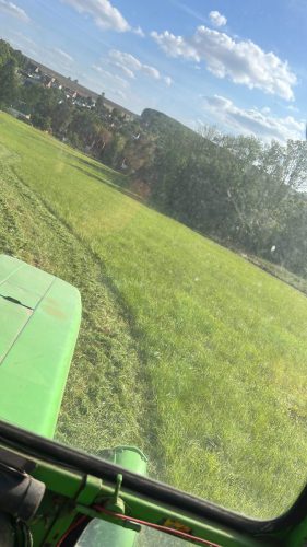 6188A591-E13C-4C26-A40C-51745B9FB94C